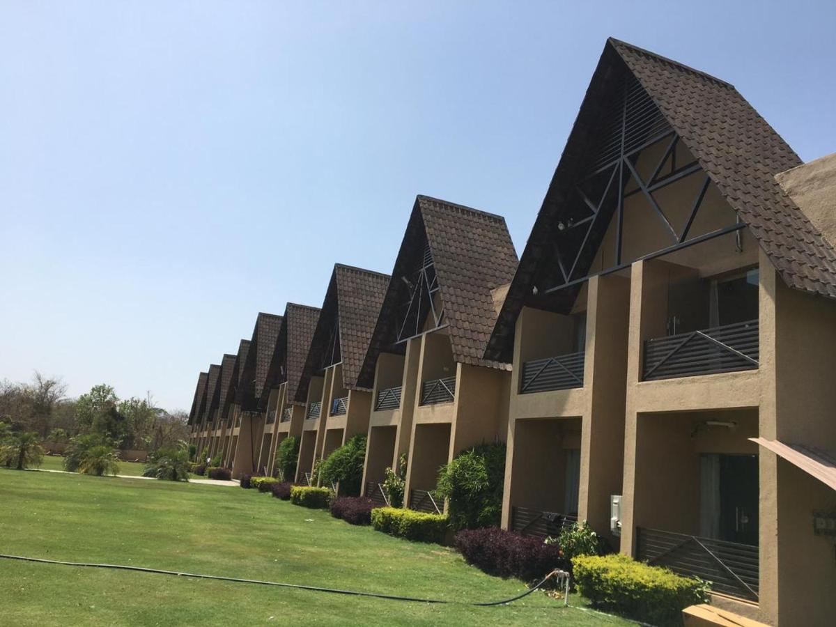 Hotel Jagira Ananta Elite , Sasan Gir Chitrod Exterior foto