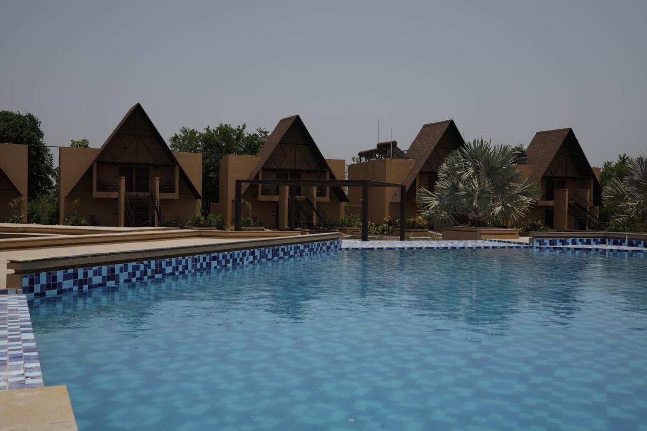 Hotel Jagira Ananta Elite , Sasan Gir Chitrod Exterior foto