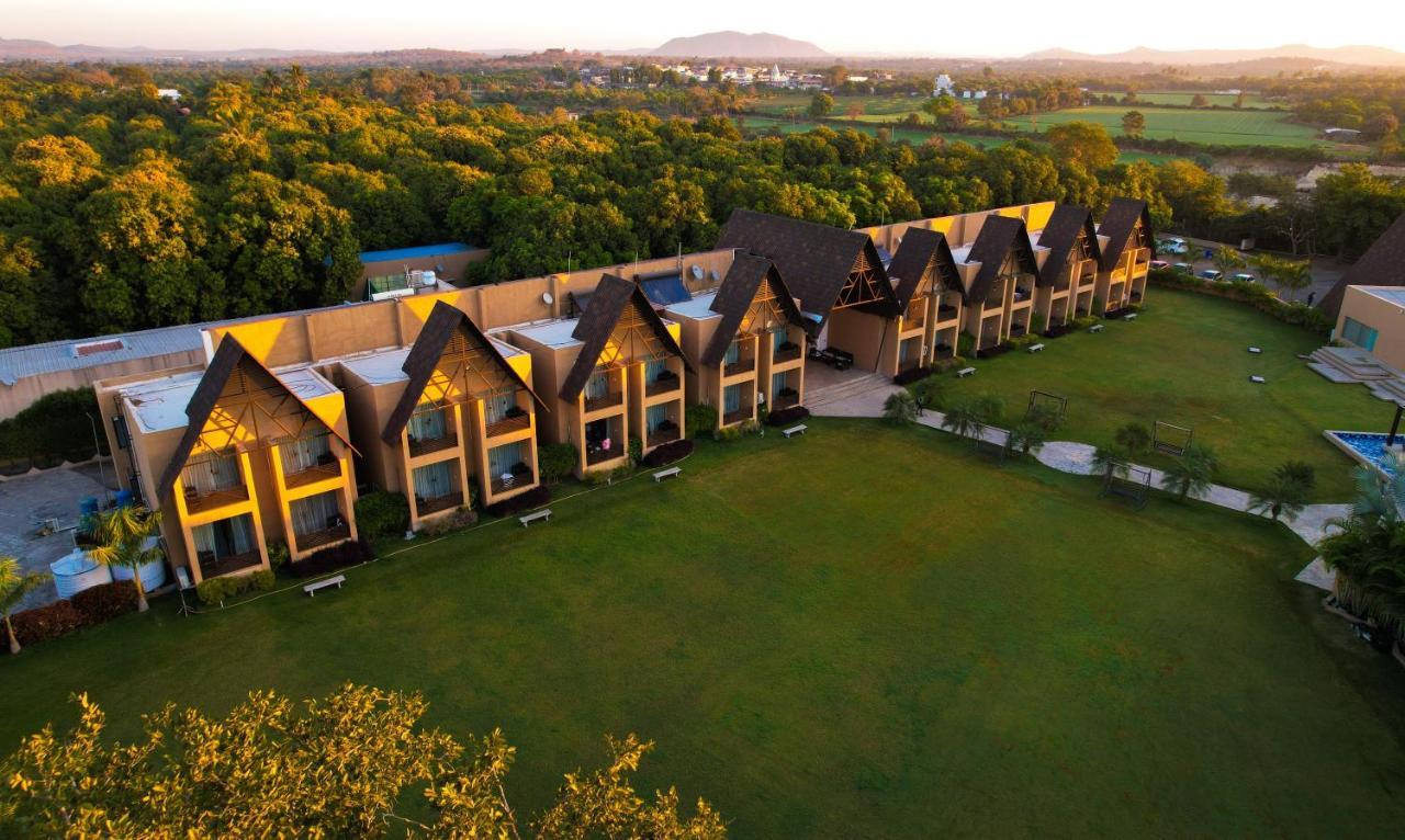Hotel Jagira Ananta Elite , Sasan Gir Chitrod Exterior foto